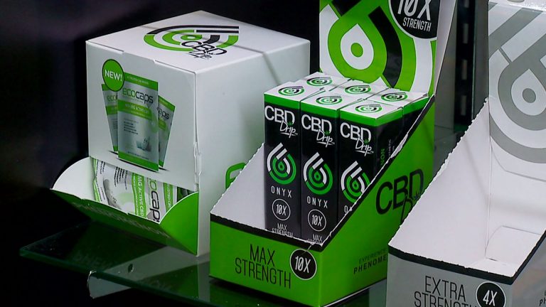 New Customized Designs for Pre Roll Display Box in 2021
